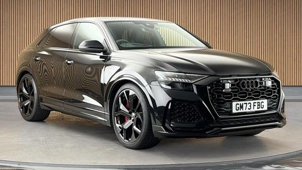 Audi RSQ8