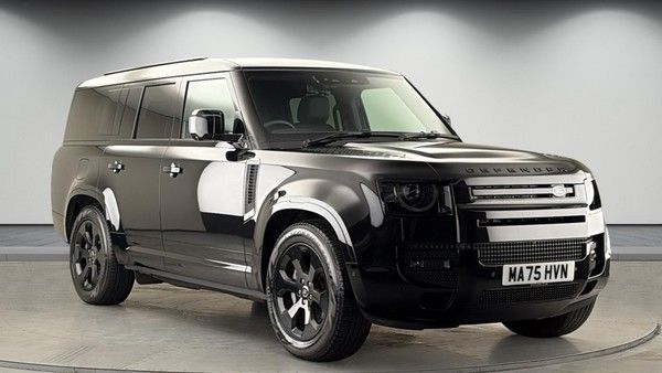 Land Rover Defender 130