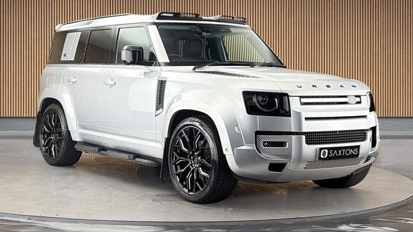 Land Rover Defender 110