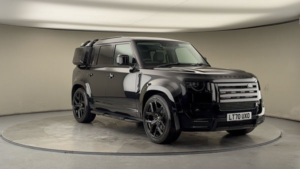 Land Rover Defender 110