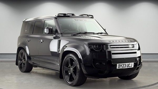 Land Rover Defender 110