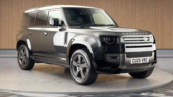 Land Rover Defender 110