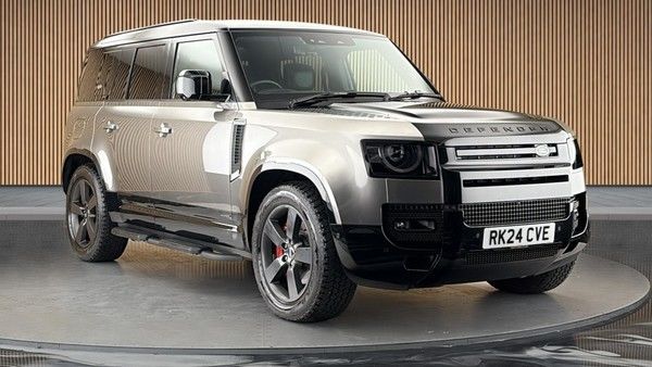 Land Rover Defender 110