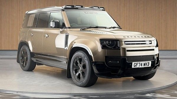 Land Rover Defender 110