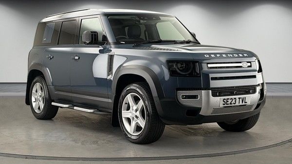 Land Rover Defender 110