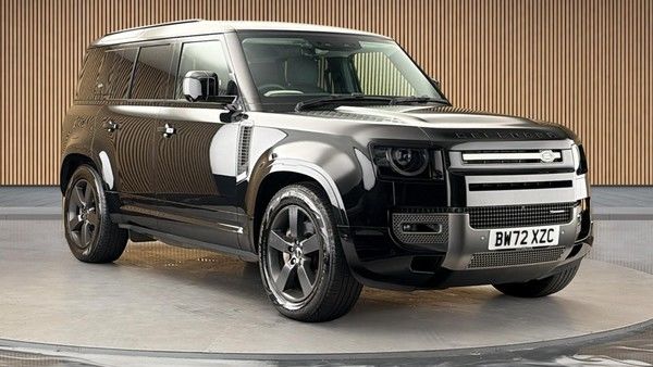 Land Rover Defender 110