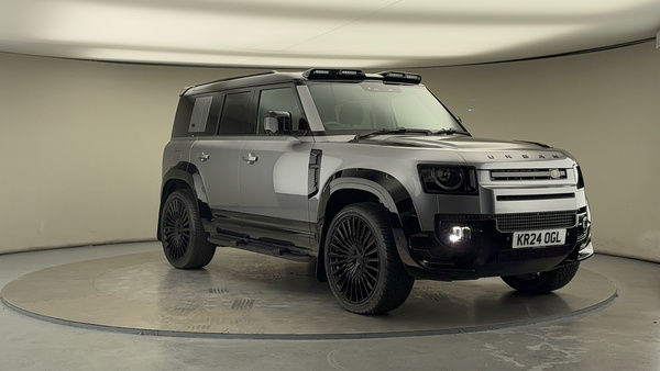 Land Rover Defender 110