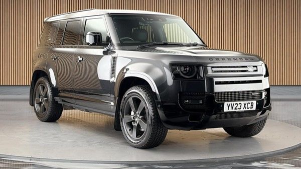 Land Rover Defender 110