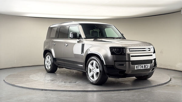 Land Rover Defender 110