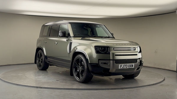 Land Rover Defender 110