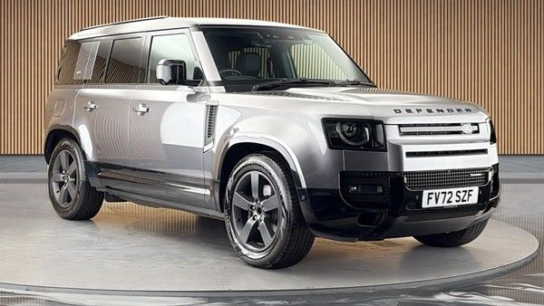 Land Rover Defender 110