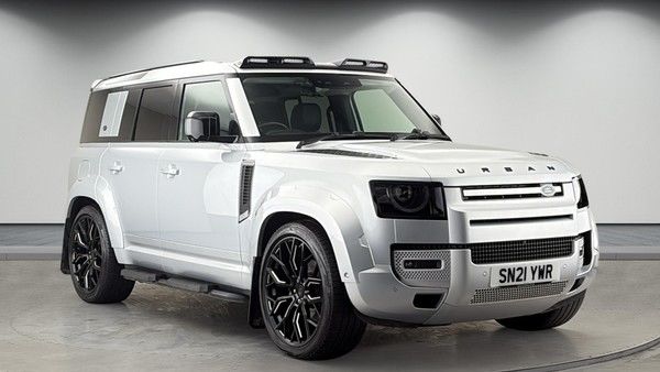 Land Rover Defender 110