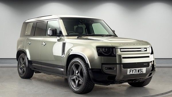 Land Rover Defender 110