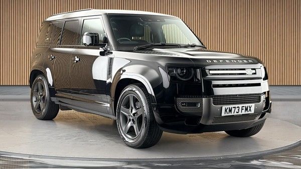 Land Rover Defender 110