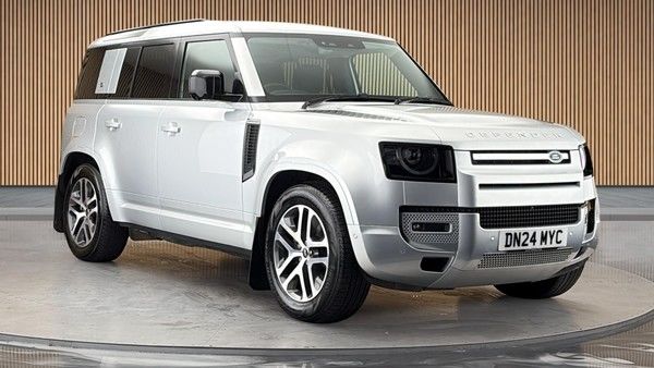 Land Rover Defender 110