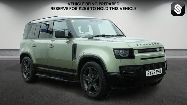 Land Rover Defender 110