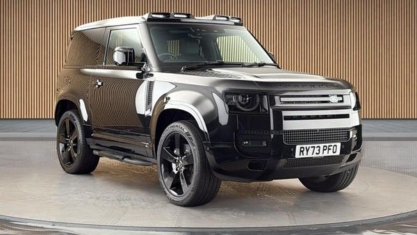 Land Rover Defender 90