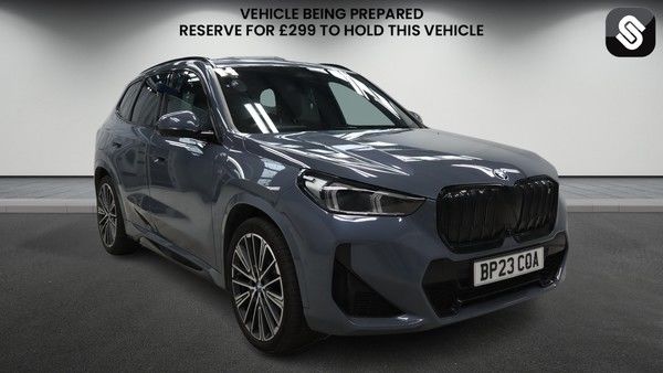 BMW iX1