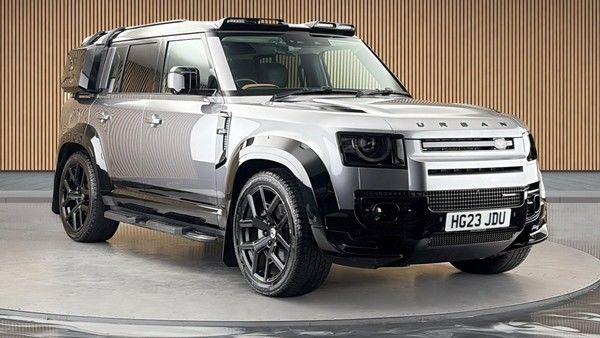Land Rover Defender 110