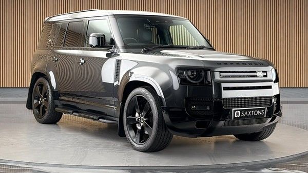 Land Rover Defender 110