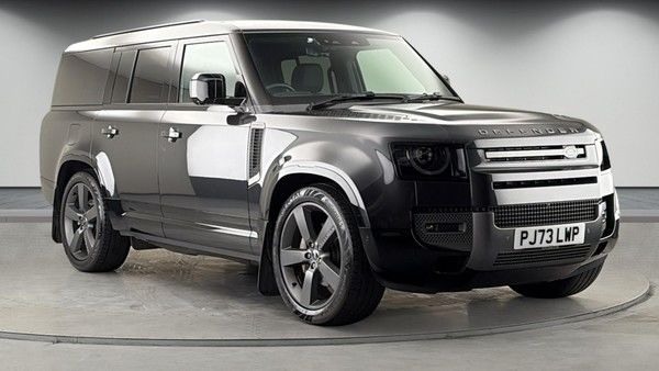 Land Rover Defender 130