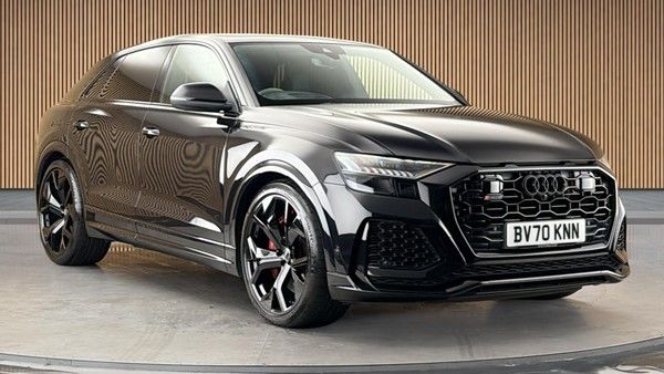 Audi RSQ8