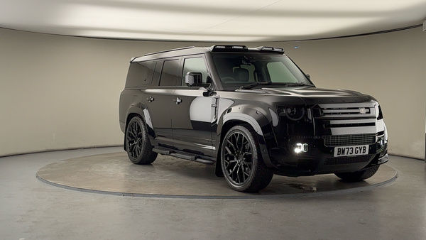 Land Rover Defender 130